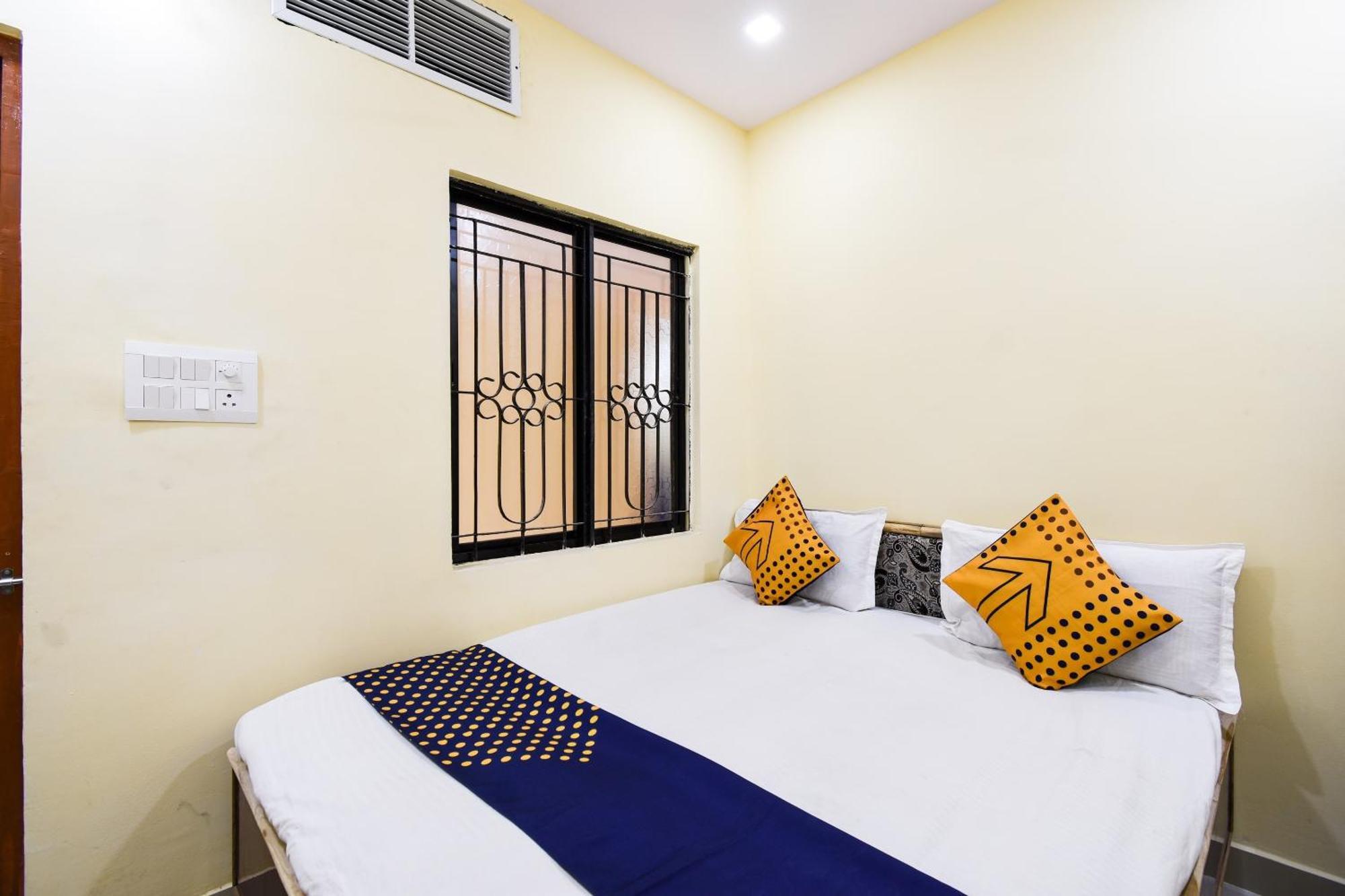 נאגפור Hotel O Gaurav Guest House מראה חיצוני תמונה
