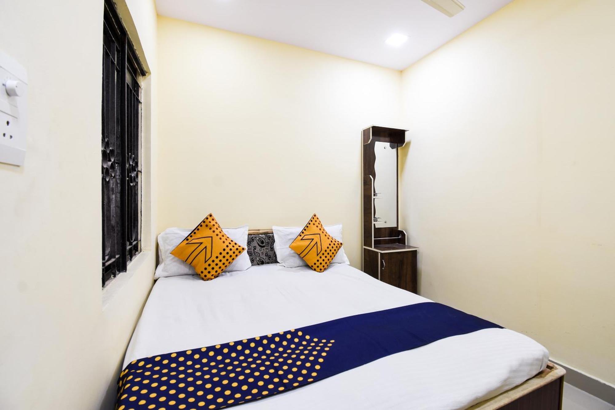נאגפור Hotel O Gaurav Guest House מראה חיצוני תמונה