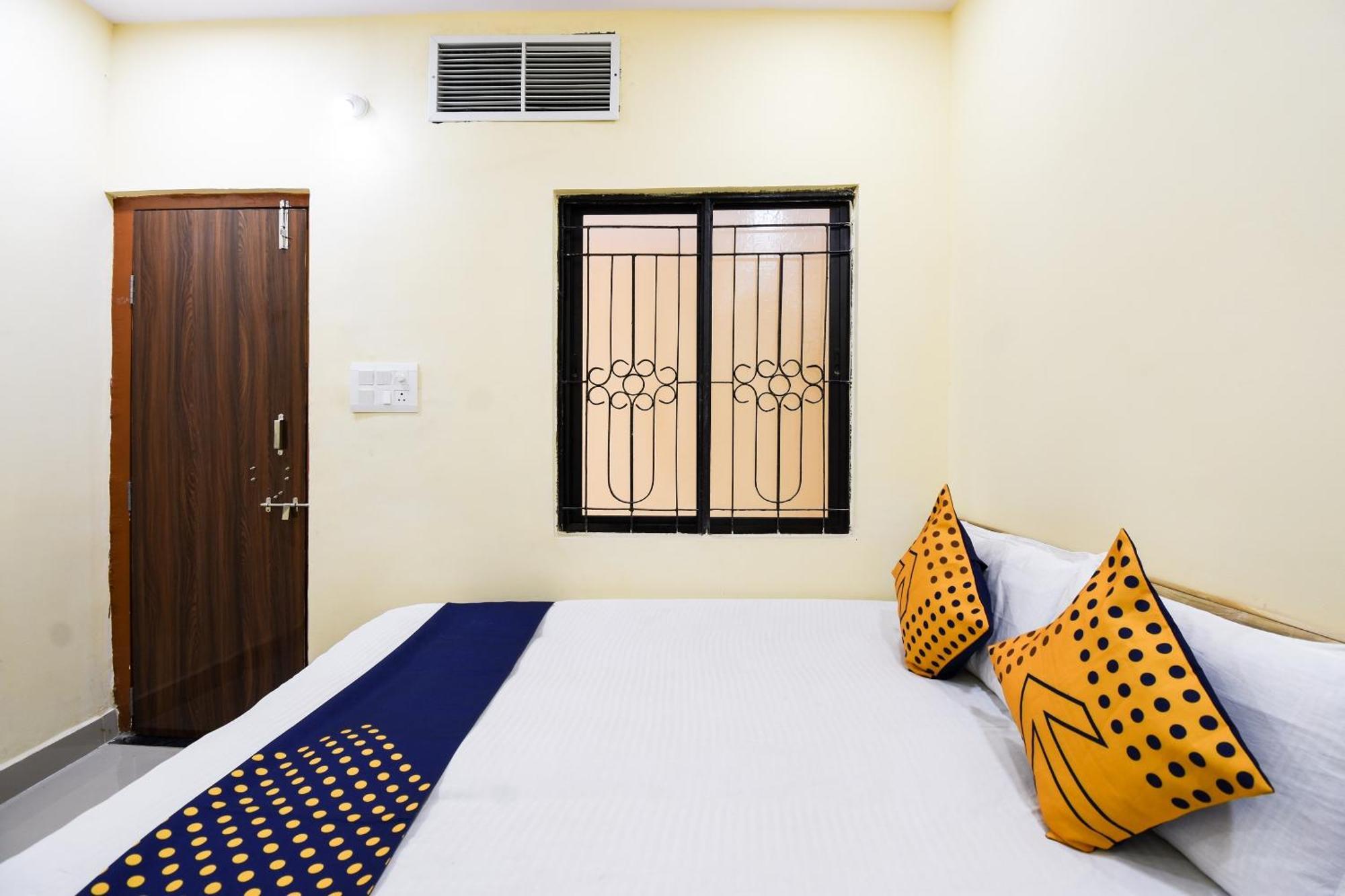 נאגפור Hotel O Gaurav Guest House מראה חיצוני תמונה