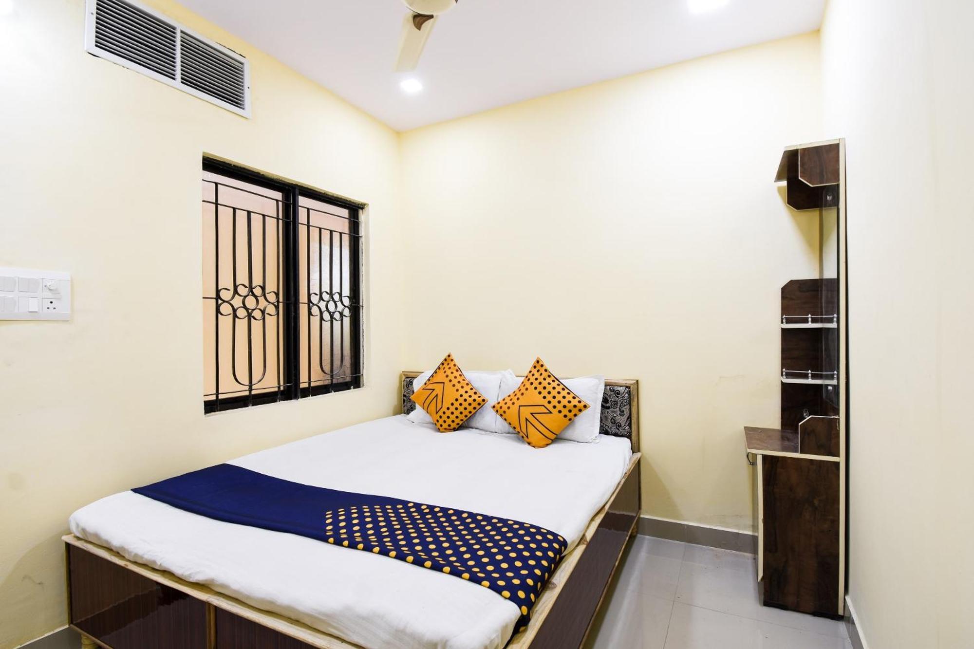 נאגפור Hotel O Gaurav Guest House מראה חיצוני תמונה