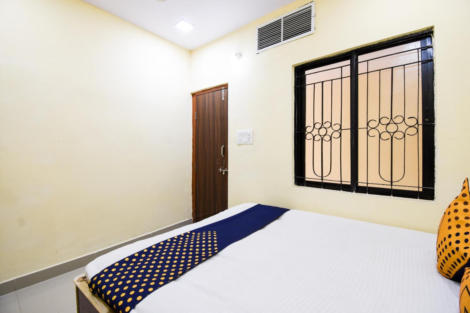 נאגפור Hotel O Gaurav Guest House מראה חיצוני תמונה