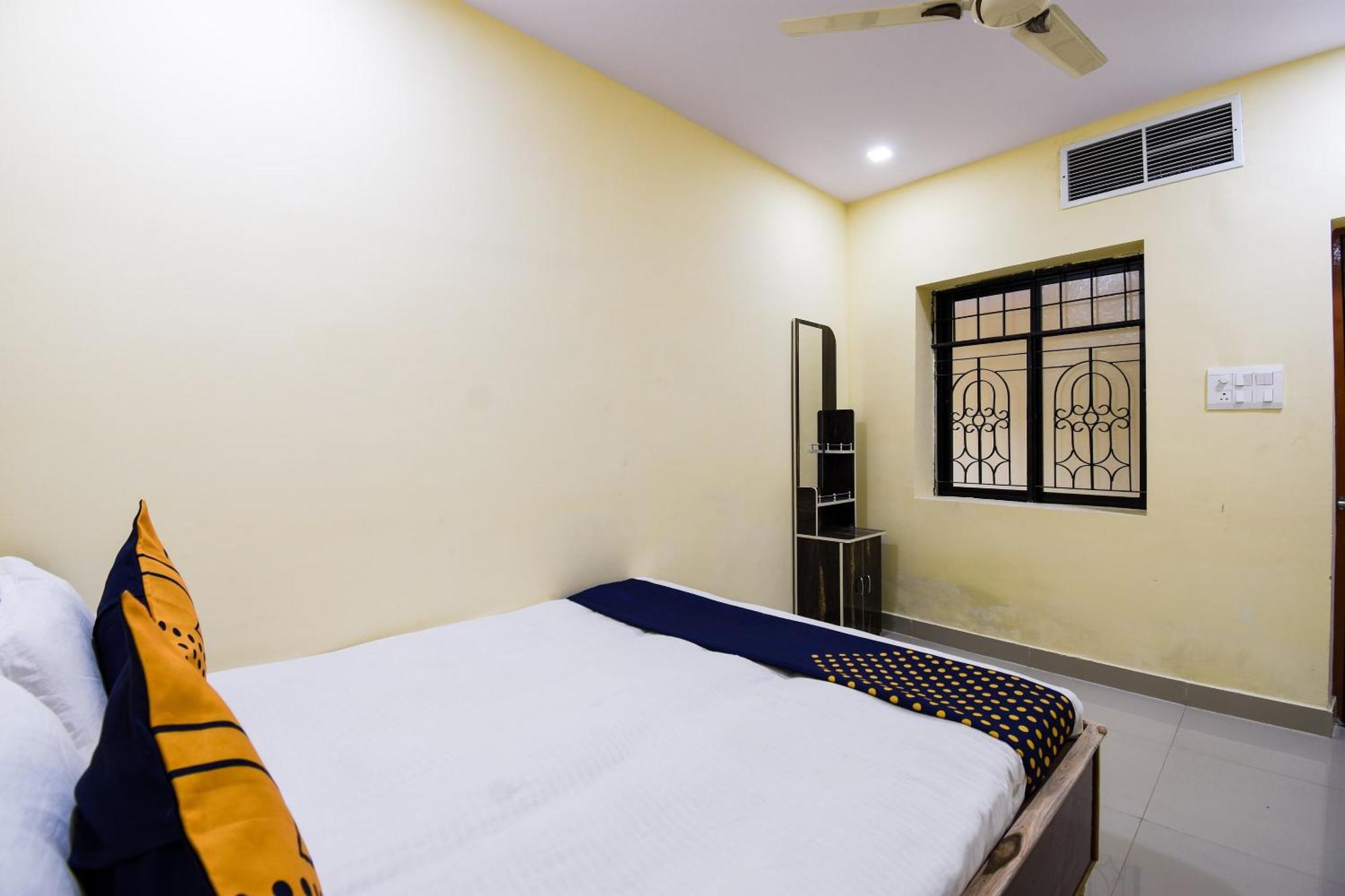 נאגפור Hotel O Gaurav Guest House מראה חיצוני תמונה